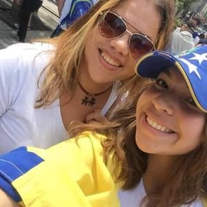 Meet your Posher, Maria